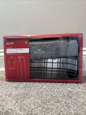 Hollister Men’s Gray Tee and Black & White Plaid Sleep Set